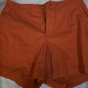 Banana Republic Women's Mid-rise Chino Shorts. Burnt Orange Size 4. NWOT